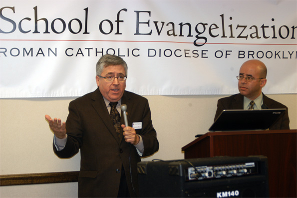 Theodore Musco, executive director of the diocesan School of Evangelization introduces guest speaker, Dr. Hosffman Ospino.