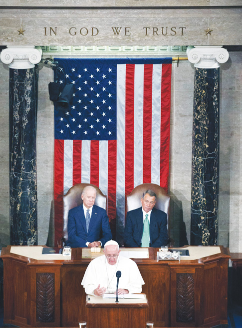 The Holy Father addresses a joint meeting of Congress at the U.S. Capitol in Washington Sept. 24. (Photo © Catholic News Service/ Paul Haring)  