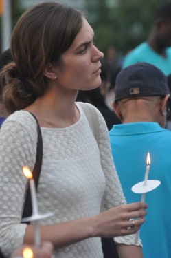 woman-profile-and-candle