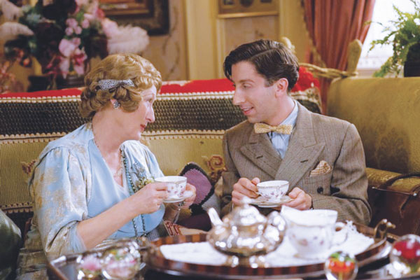 Meryl Streep and Simon Helberg star in a scene from the movie “Florence Foster Jenkins.” (Photo: Catholic News Service/Paramount)