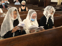 Prayer Service for Lebanon Focuses on Healing