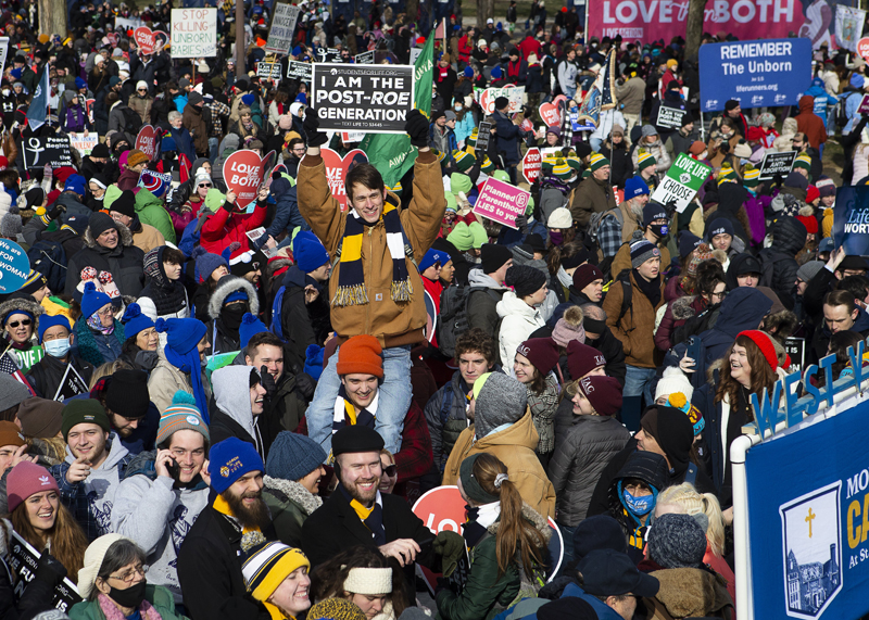 Franciscan Friars Praise Young Catholics for Standing Up for Life at March - The Tablet