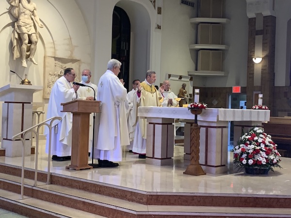 More Than 100 Couples Across Brooklyn and Queens Renew Their Vows at ...