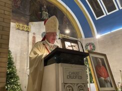Exiled Bishop Visits Brooklyn Church: ‘My Heart Is With the People of Nicaragua’