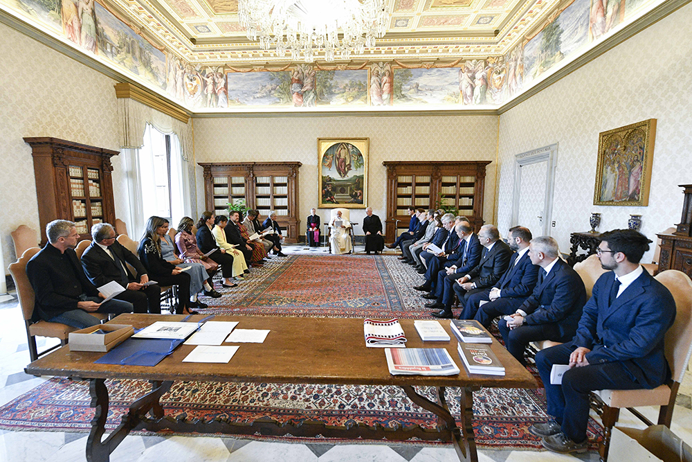 Pope: Quick Change Of Course Necessary To Beat Climate Change - Vimarsana News