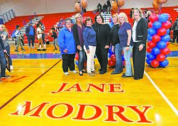St. Francis Prep Court Dedicated To 2 Coaching Legends