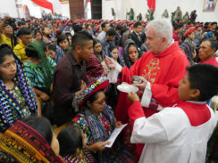 40 Years Ago, Brave Nuns Shielded a Maryknoll Msgr. From a Guatemalan Hit Squad