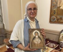 Gifted Nun Displays the Devotion Of St. Elizabeth in Stirring Works