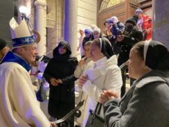 Bishop Encourages Youth at Mass for Our Lady of Altagracia: ‘We Need You’