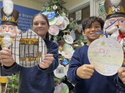 St. Francis de Sales Students Help Decorate Christmas Tree at White House