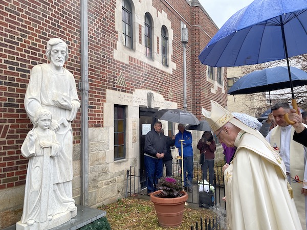 St. Joseph Statue Comes Home to Most Precious Blood Church in Queens
