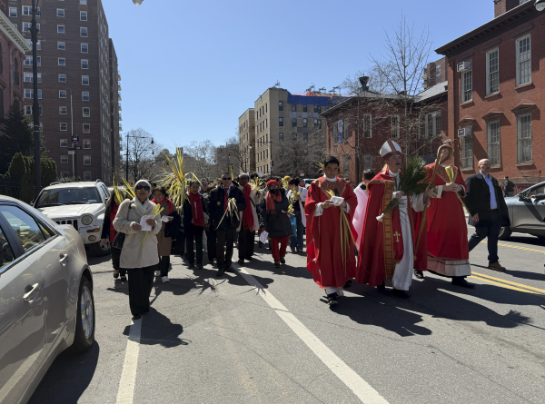 On Palm Sunday, Bishop Robert Brennan Reminds Diocese of Brooklyn Faithful, ‘Christ Lives With Us’