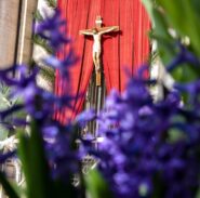 The Soundtrack of the Easter Season: 10 Beloved Catholic Hymns