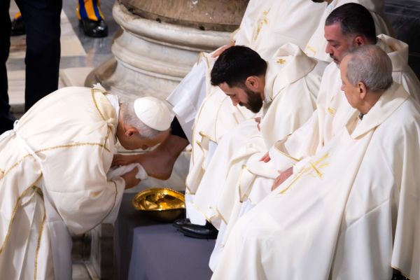 Pope Leo XIV on Holy Thursday: Jesus Teaches Us How to Love at the Last Supper