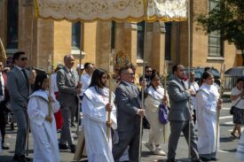 Thousands Take Faith to the Streets In Eucharistic Procession in Brooklyn’s Deanery 2